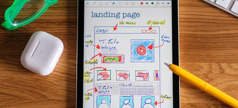 An outline of the landing page.