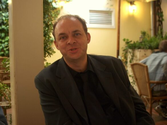 Headshot of Graham Harman, the author of Tool-Being and other influential works on object-oriented ontology